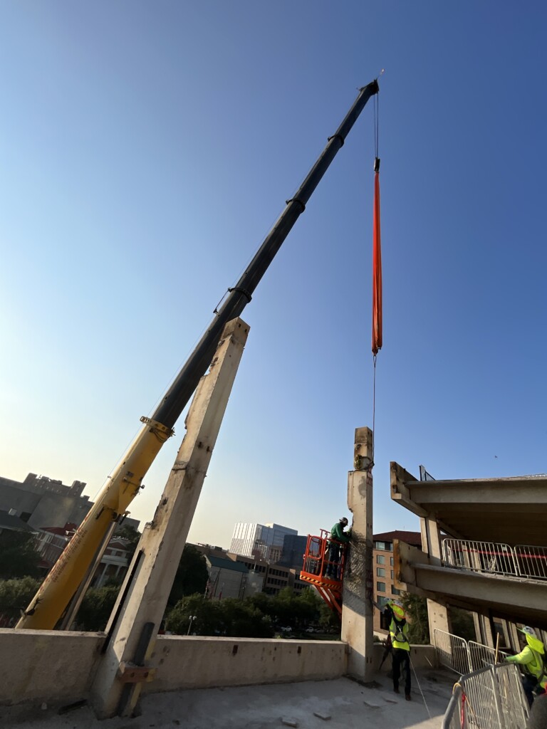 Telescopic crane column demo, August 6, 2024