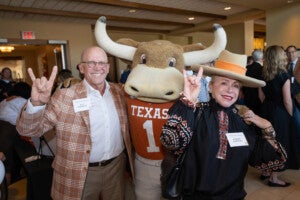Hook 'Em with Billy and Rozanne Rosenthal